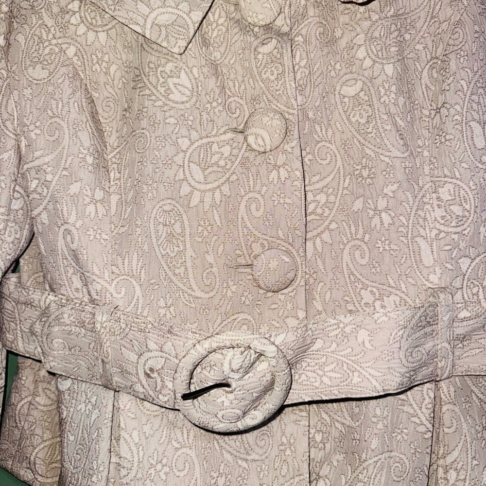 Cream Patterned Women's Jacket - Picture 2 of 5
